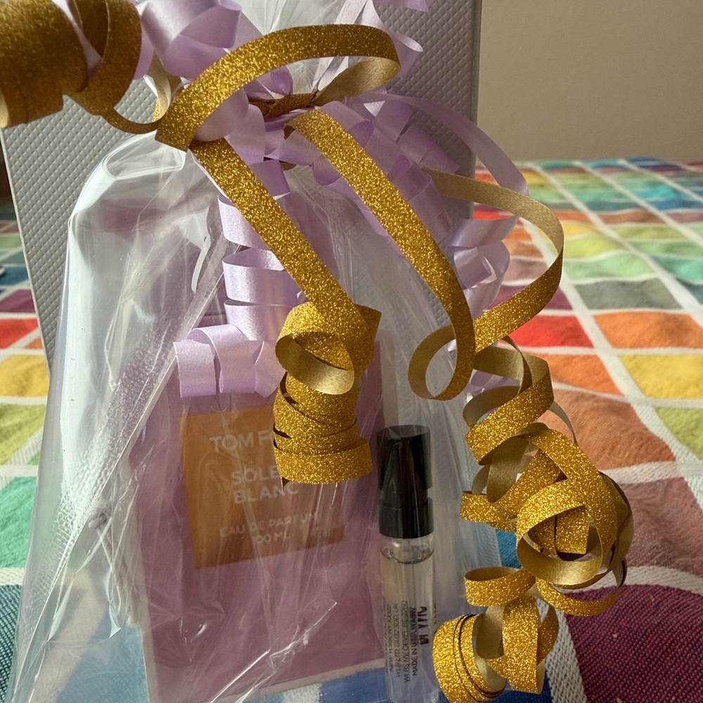 💐💛💐 Tom Ford Soleil Blanc car freshener bundle with Gold and Purple Accents💐💛💐 - Picture 6 of 8